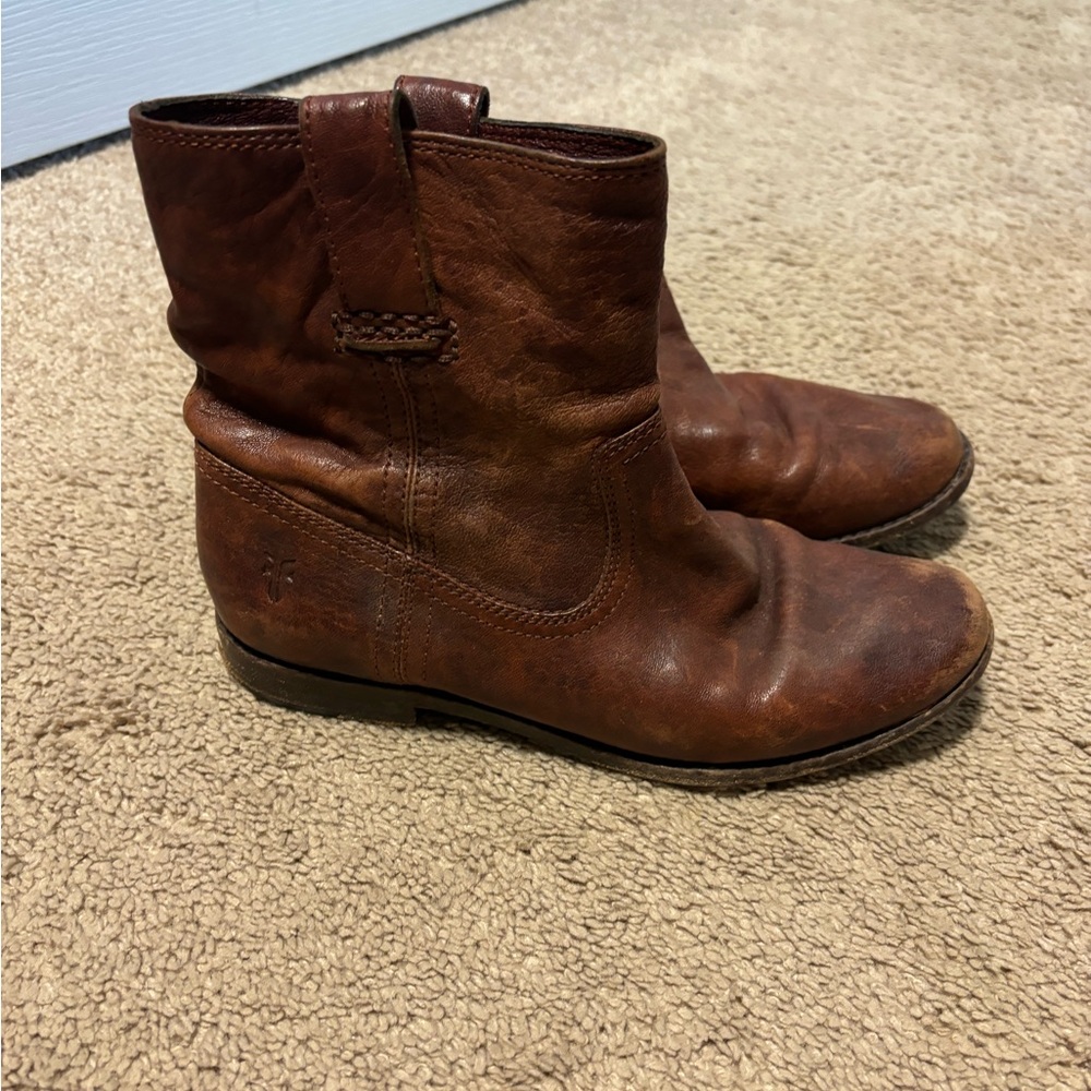 Frye Anna Shortie